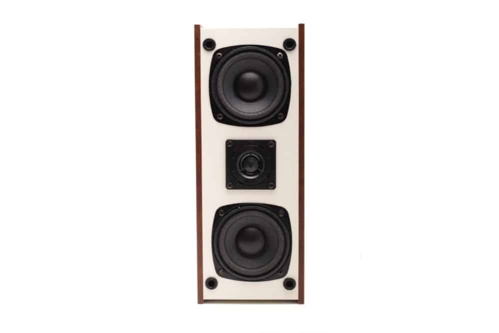 Can Bookshelf Speakers Sound As Good As Tower Speakers? Can Bookshelf Speakers Sound As Good As Tower Speakers?